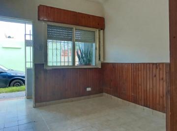Casa de 2 ambientes, Rosario · Ugarte 1014 (Ugarte y Yapeyú)