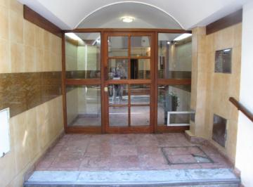 Departamento de 2 ambientes, Almagro · 2 Ambientes con Balcón Al Frente en Almagro – Muy Luminoso