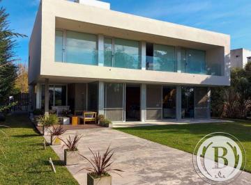 Casa de 4 ambientes Venta USD 530.000 · Bustamante Prop Santa Catalina 11395 Casa Venta Villanueva Tigre