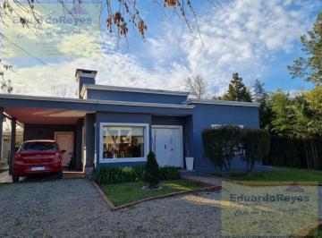 Casa · 250m² · 4 Ambientes · Casa - Parque Las Naciones