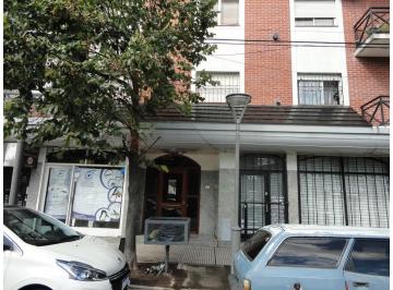 Departamento · 71m² · 3 Ambientes · Departamento Centrico de 3 Ambientes a m de Estacion Ha