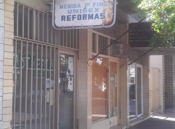 Local comercial , La Matanza · Ramos Mejía - Venta en Block (3 Locales Mas Depto 2 Amb y Espacio Aéreo)