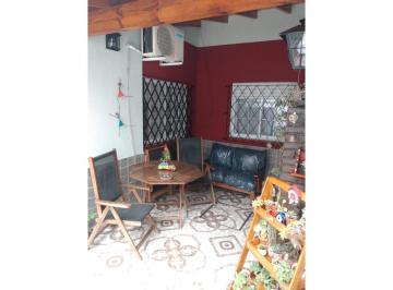 Casa · 100m² · 4 Ambientes · 1 Cochera · Excelente PH 4 Ambientes - Apto Credito Bancario