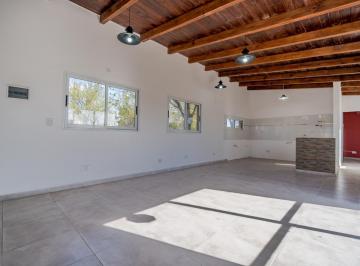 Casa · 72m² · 3 Ambientes · Venta/permuta - Casa en PH - 2 Dorm. - Ricardone, San Lorenzo.