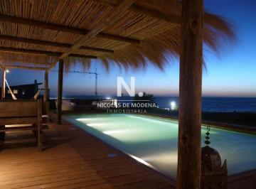 Foto1 · Casa Moderna Jose Ignacio en Venta