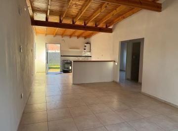 Casa · 73m² · 3 Ambientes · Alquiler Casa "Alejandro Petion"