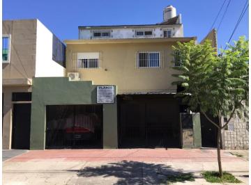 PH · 115m² · 4 Ambientes · Departamento Tipo Casa de 3 Ambientes y Amplio Fondo Libre