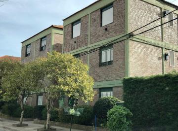 Departamento de 3 ambientes, La Plata · Departamento 3 Ambientes Primer Piso por Escalera Venta Gonnet La Plata