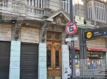 Oficina comercial · 204m² · 6 Ambientes · Oficina 200 m² Sobre Av de Mayo Acepta Permuta