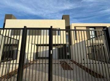 Casa de 5 ambientes, Cipolletti · Venta Duplex a Estrenar - 3 Dorm., Cipolletti