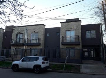 Departamento de 2 ambientes, Ituzaingó · Departamento 2 Ambientes/ Malabia 1700