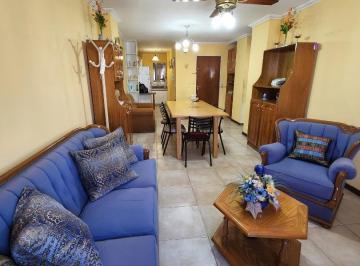 Departamento · 50m² · 2 Ambientes · Alquilo Depto 1 D, Amoblado, a m de Patio Olmos Nueva Cord