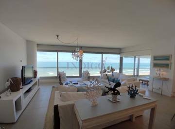Foto1 · Apartamento con Vista Al Mar, Primera Línea Brava, 3 Dorm. con 3 Baños