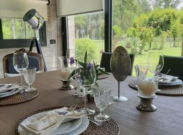 Casa de 3 ambientes, Berazategui · Hermosa Propiedad en Barrio La Arbolada