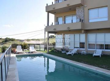 Hotel , Villa Gesell · Apart Hotel en Venta en Villa Gesell, Frente Al Mar