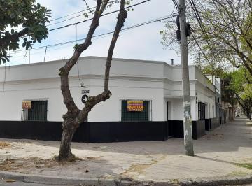 Casa de 2 ambientes, Rosario · Uruguay Al 1800 Esquina Dorrego, Casa de 2 Dorm.