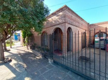 GIA-GIA-2567_2 · Casa 4 Ambientes. | Alem 3354
