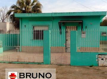 Casa de 3 ambientes, Morón · Casa en Venta, Castelar