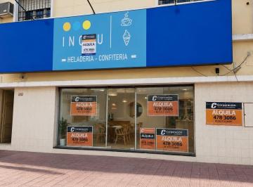 Foto · Alquiler Residencial America - Local de 120 m con Frente Vidriado 2 Baños