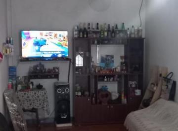 Casa · 6 Ambientes · 1 Cochera · Casa - Monte Grande