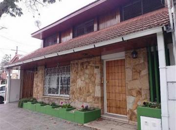 Casa · 200m² · 5 Ambientes · Casa en Venta - Castelar