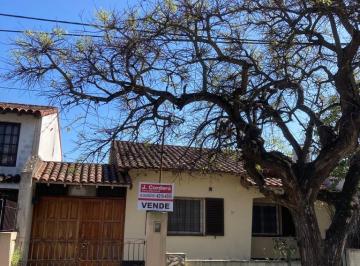 Casa de 3 ambientes, Quilmes · Chalet en Venezuela Al 2900 Casi Unamuno