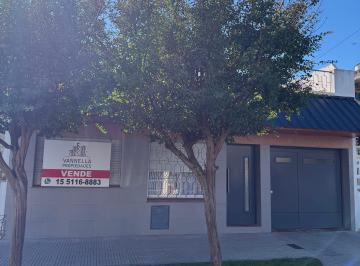 Casa de 3 ambientes, La Matanza · Venta Ramos Mejia Sur Casa 3 Ambientes Cocheras y Patio