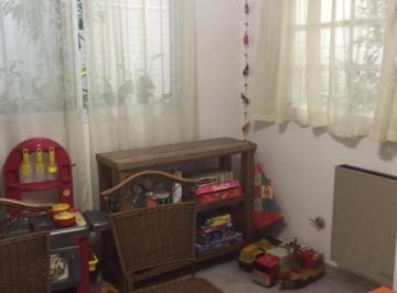 Un Sector de la Unidad 4 con una Ambientación anterior · Oficina o Consultorio de Categoría en Alquiler Mensual en Lo Mejor de Flores