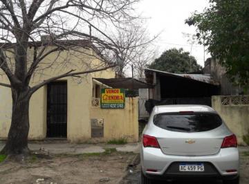 Terreno de 5 ambientes, Lomas de Zamora · Dos Deptos en un Solo Terreno