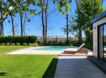 Casa de 4 ambientes, Tigre · Lindísima E Impecable Casa en Alquiler Temporal Enero con Año Nuevo!