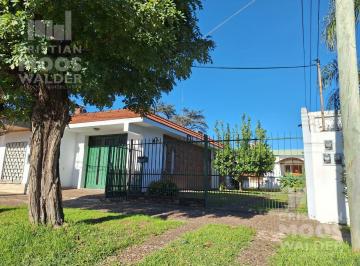 Casa · 168m² · 3 Ambientes · 1 Cochera · Casa - Escobar