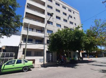 Departamento de 3 ambientes, Córdoba · Venta Departamento 1 Dorm. a m. Av Patria