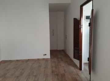 Departamento de 2 ambientes, Vicente López · Departamento con 1 Dormitorio en Venta en Olivos 1/2 Cuadra de Maipu