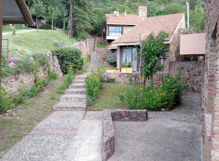 Casa · 133m² · 5 Ambientes · 2 Cocheras