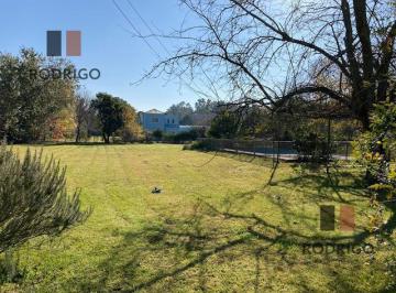 Casa · 100m² · 4 Ambientes · Casa - Campos de Roca