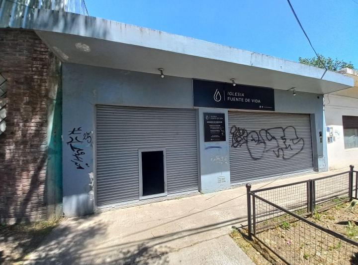 Local comercial · 134m²