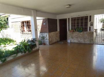 DEH-DEH-221_2 · Casa Muy Amplia en Excelente Zona, Buen Estado, Nuevas Condi