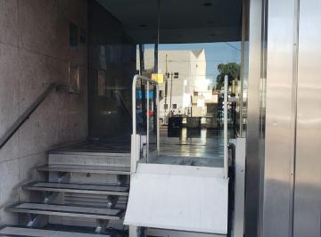 Departamento de 4 ambientes, Lanús · Precio Rebajado Cuatro Ambientes con Cochera en Venta en Lanus Oeste
