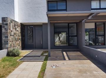 Casa de 6 ambientes, Córdoba · Alquiler de Duplex en La Paya 2