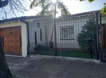 Frente · Casa - Banfield Este