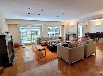 Departamento de 8 ambientes, Recoleta · Venta Recoleta Sobre Avda Alvear - 8 Ambientes, Terrazas y Patios. Categoria