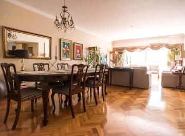 Departamento · 145m² · 4 Ambientes · 1 Cochera · Frente, Buen Edificio, Reciclado, Cochera Fija