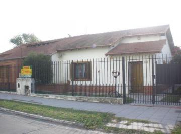 Casa de 6 ambientes, Lomas de Zamora · Venta de Importante Chalet