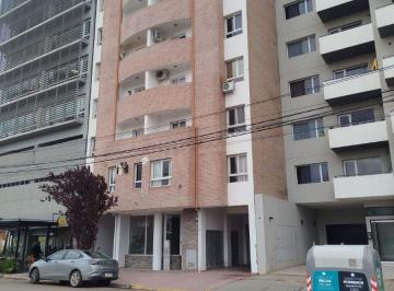 Departamento de 4 ambientes, Neuquén · Departamento de 2 Dorm. con Cochera en Alquiler, Leloir 339