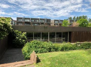 Departamento · 100m² · 3 Ambientes · 1 Cochera · Casa en Venta en Aparts del Pinazo, Pilar
