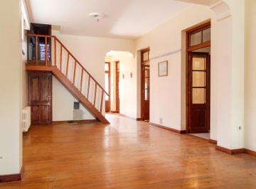 Casa de 6 ambientes, Chivilcoy · Casa Miguel Calderón 283 - Chivilcoy