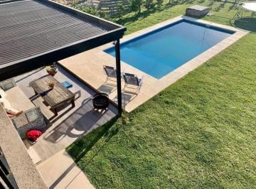 Casa de 5 ambientes, Escobar · Casa en Venta en El Barrio Ceibos, Puertos. Muy Linda