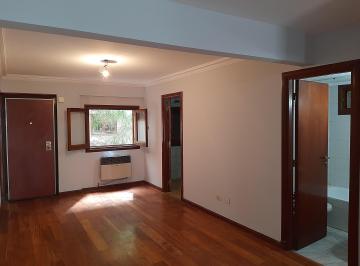 Departamento de 2 ambientes, San Isidro · Edificio de Categoría, a m de Estación y Centro Comercial - 2 Amb.