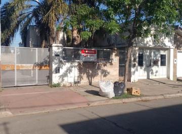 Casa · 150m² · 2 Dormitorios · 1 Cochera · Casa - Barrio San Martin