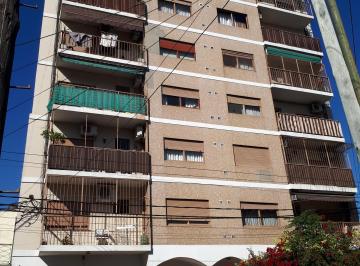 Departamento de 2 ambientes, Lanús · Departamento 2 Amb. Lateral en La Mejor Zona de Lanus O. - Inversion